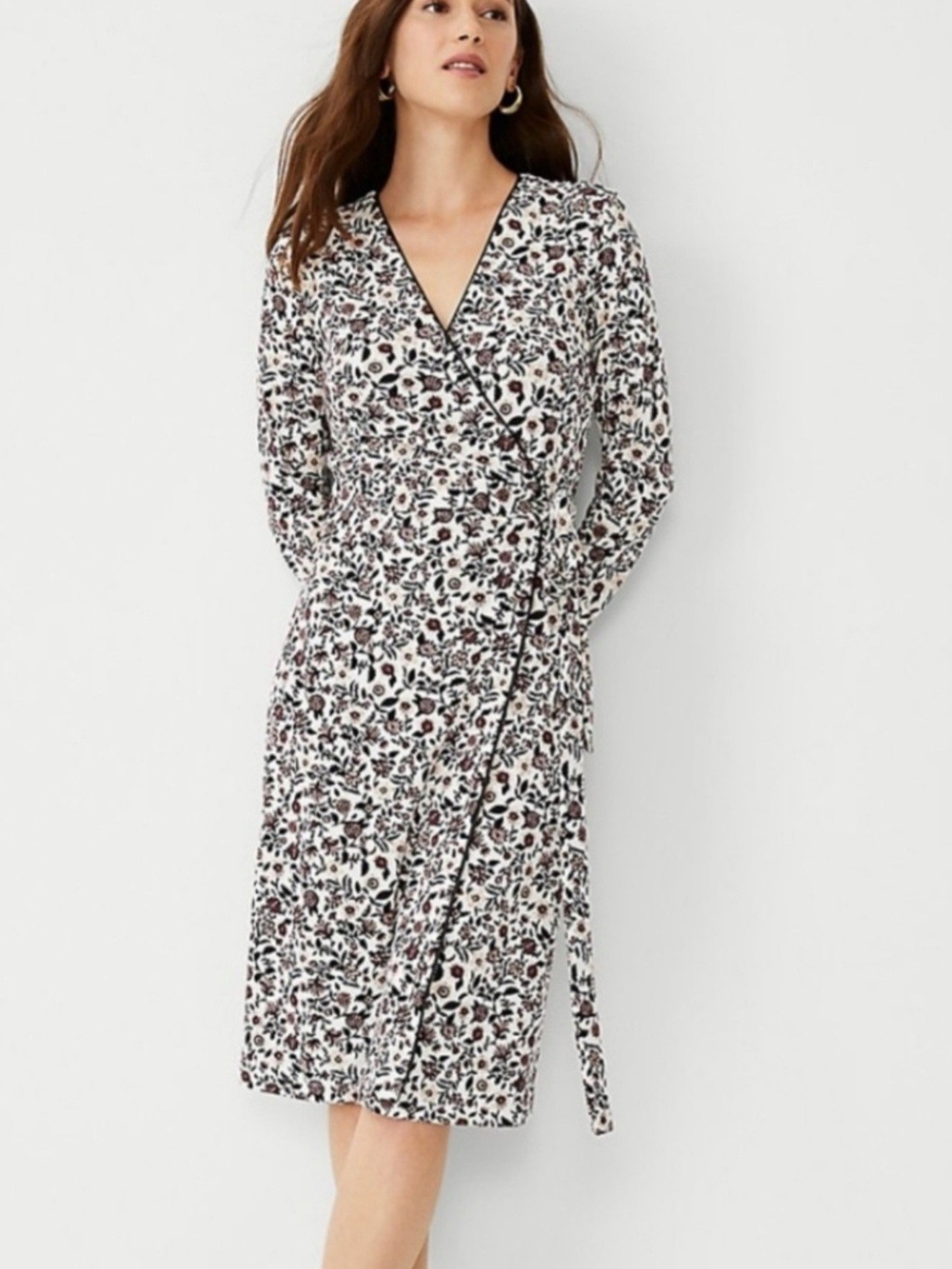 Ann Taylor Floral Wrap Dress In XS